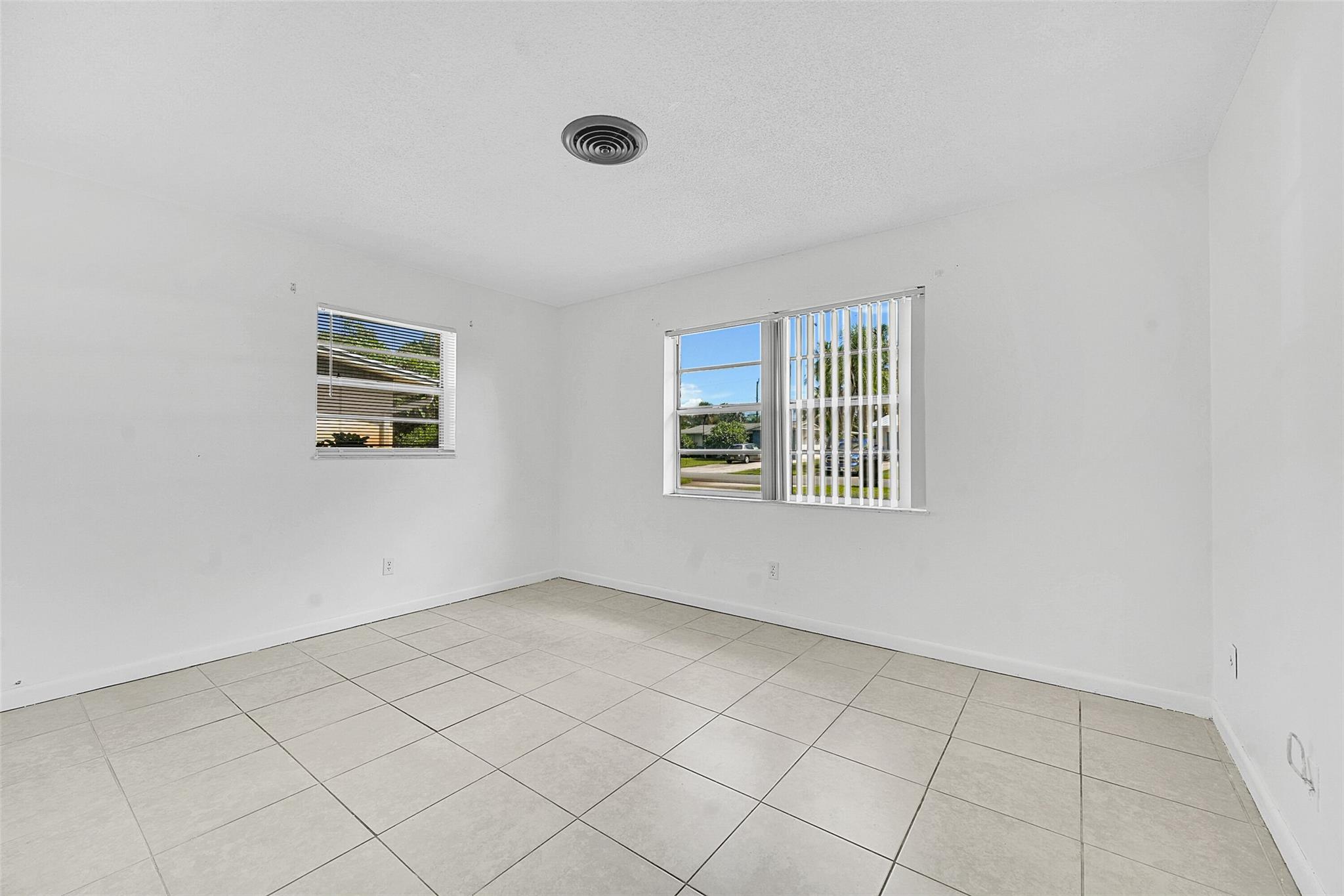 Lake Charlotte Estates - Residential Lease