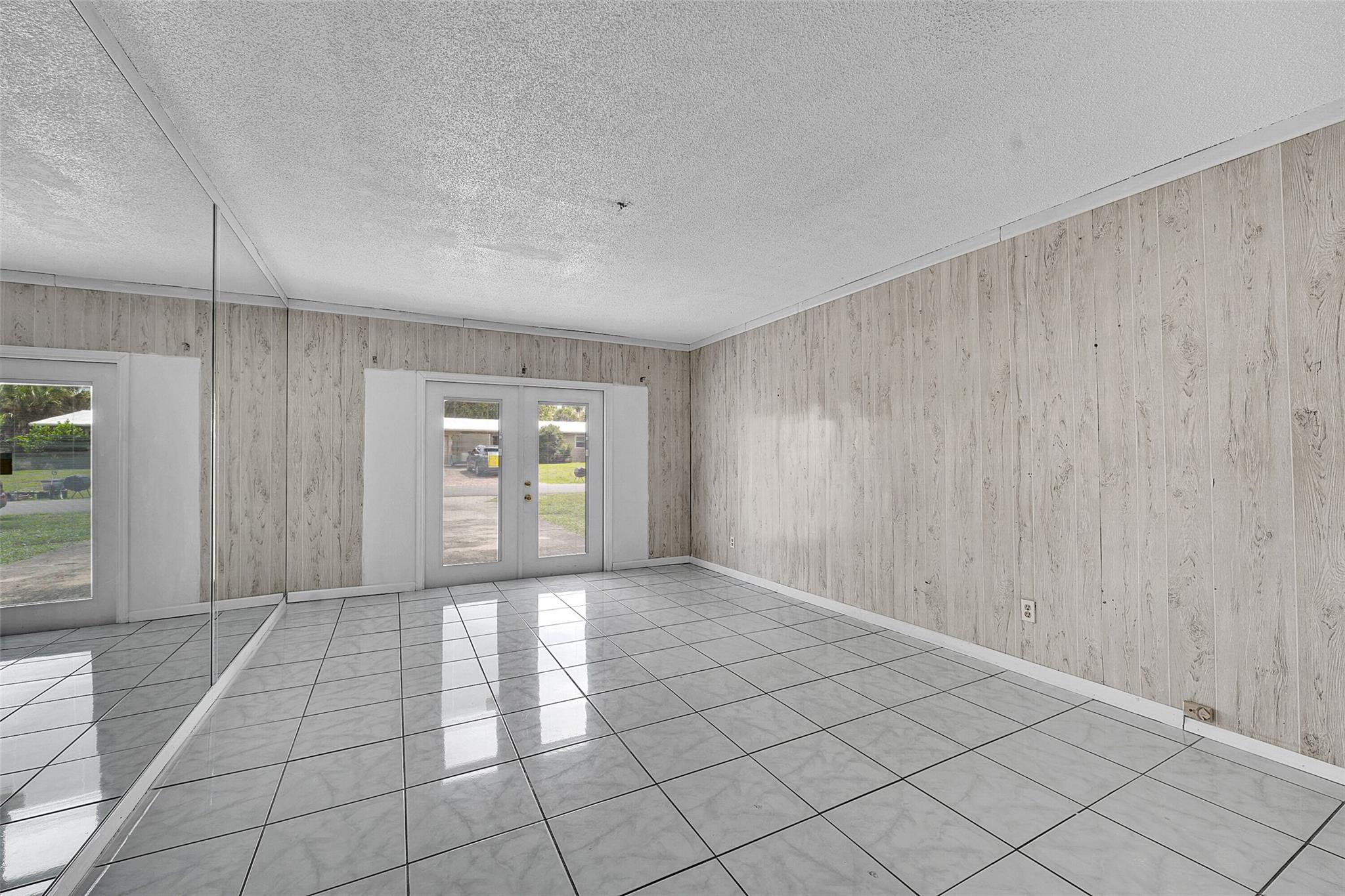 Lake Charlotte Estates - Residential Lease