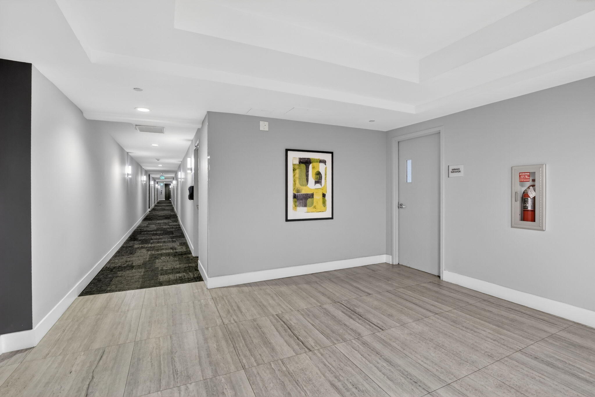 HOLLYWOOD STATION RES CONDO - Residential