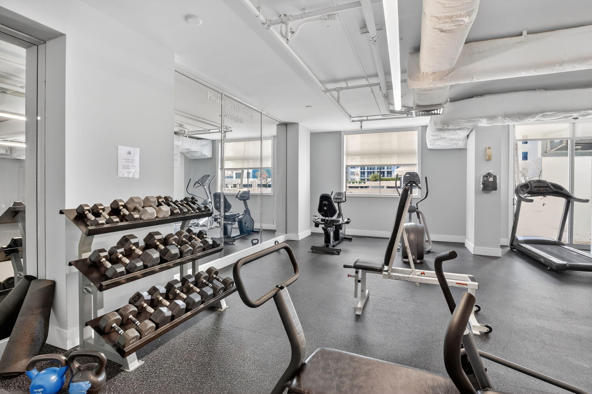 HOLLYWOOD STATION RES CONDO - Residential