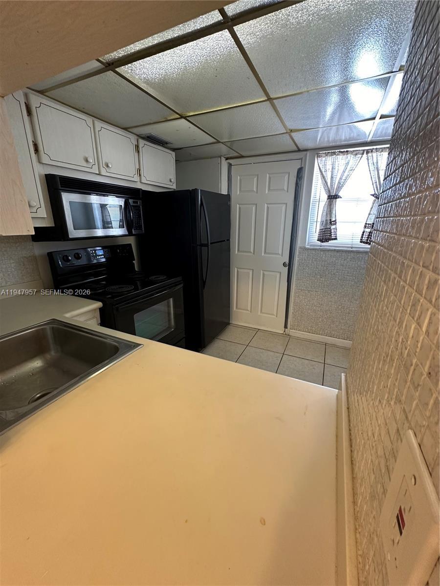 2825 NE 201st Terrace M216