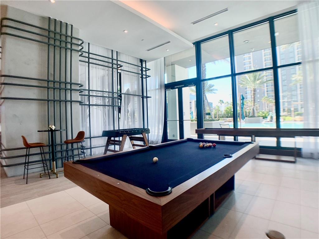 PARKLINE MIAMI - Residential Lease