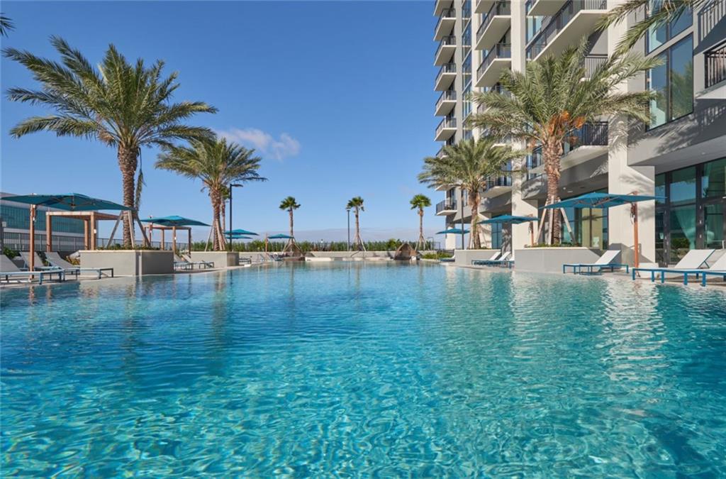 PARKLINE MIAMI - Residential Lease