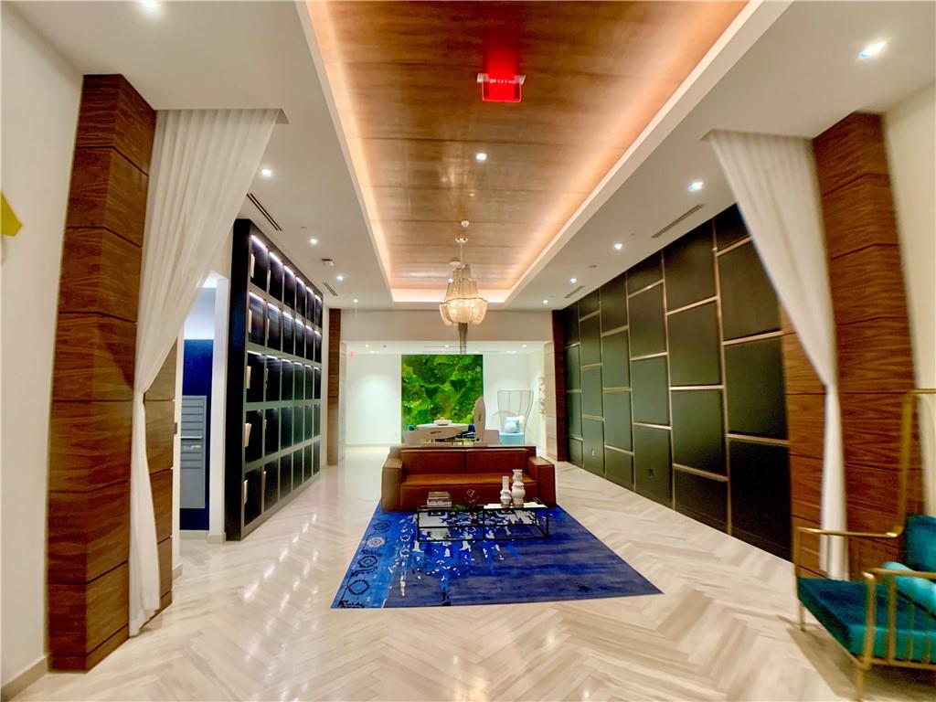 PARKLINE MIAMI - Residential Lease