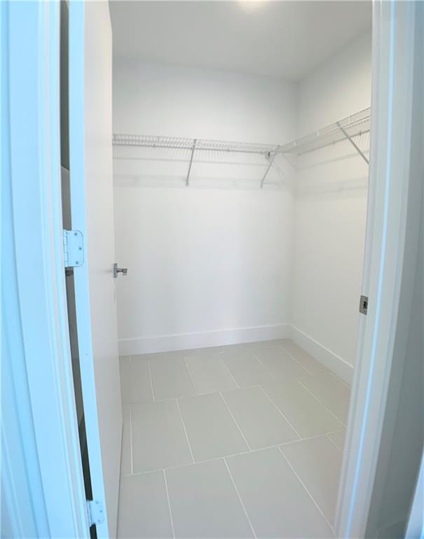 PARKLINE MIAMI - Residential Lease