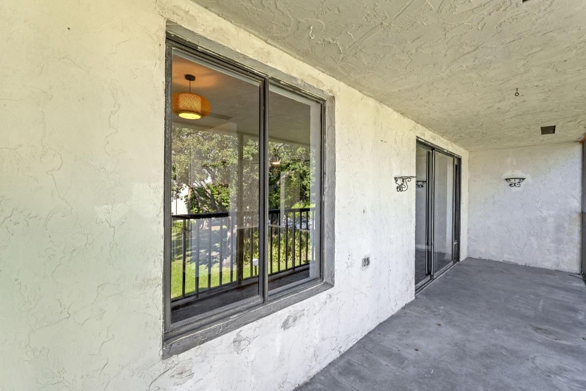 PINES OF JUPITER/TEQUESTA CONDO - Residential