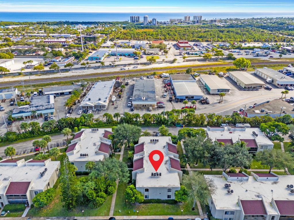 PINES OF JUPITER/TEQUESTA CONDO - Residential