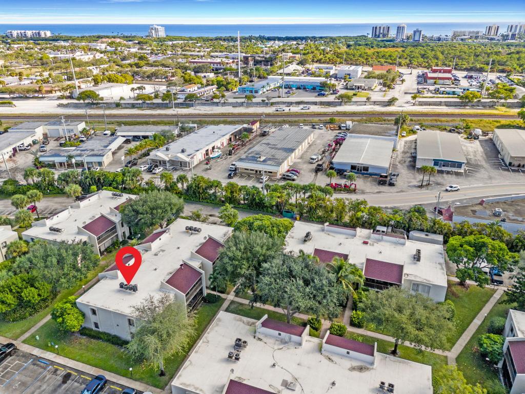 PINES OF JUPITER/TEQUESTA CONDO - Residential