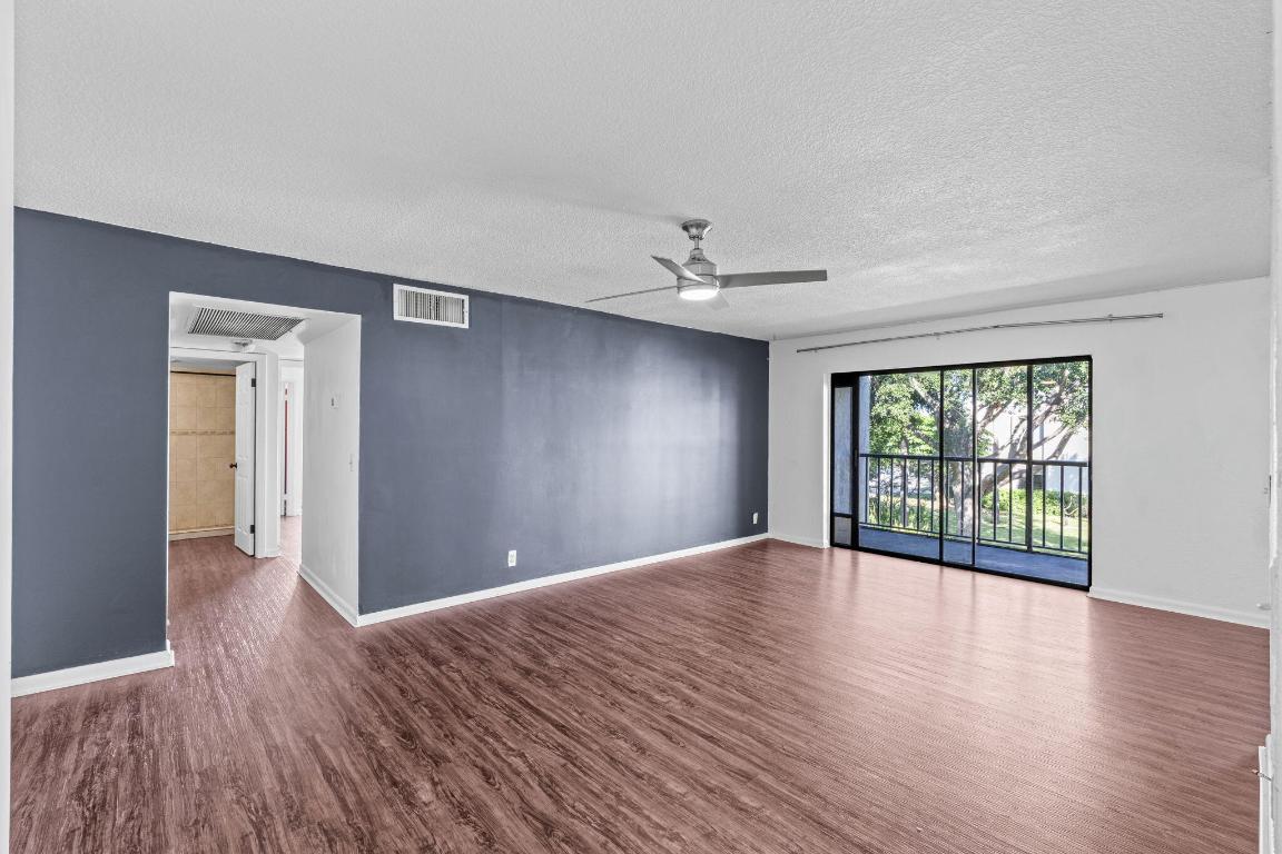 PINES OF JUPITER/TEQUESTA CONDO - Residential