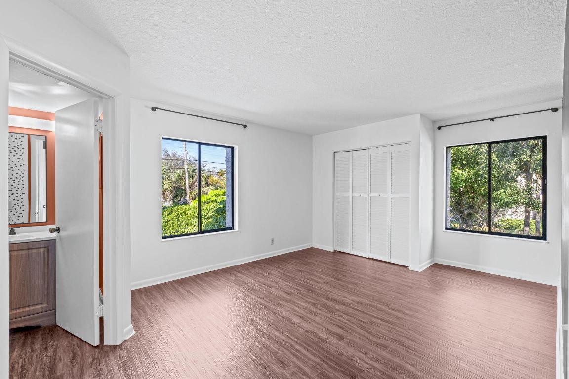PINES OF JUPITER/TEQUESTA CONDO - Residential
