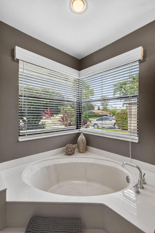 Sugar Pond Manor - Residential