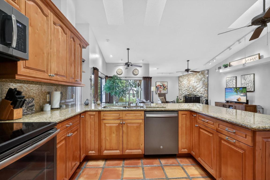 Sugar Pond Manor - Residential