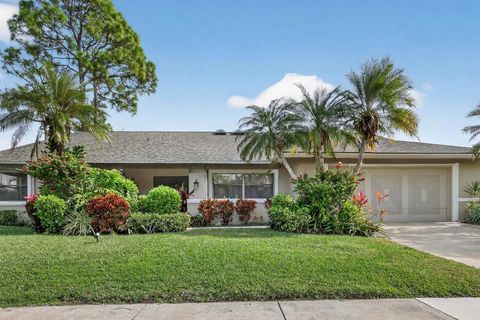 560 Juniper Place Wellington FL 33414
