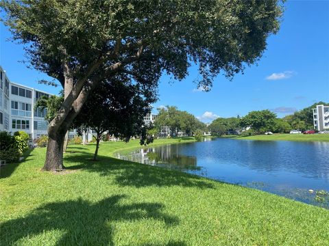 A home in Deerfield Beach