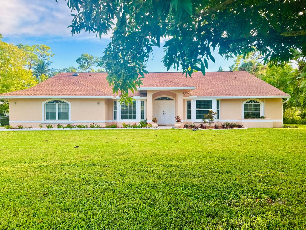 Photo of 15728 86th Road N, Loxahatchee, FL 33470 (MLS # R11031167)