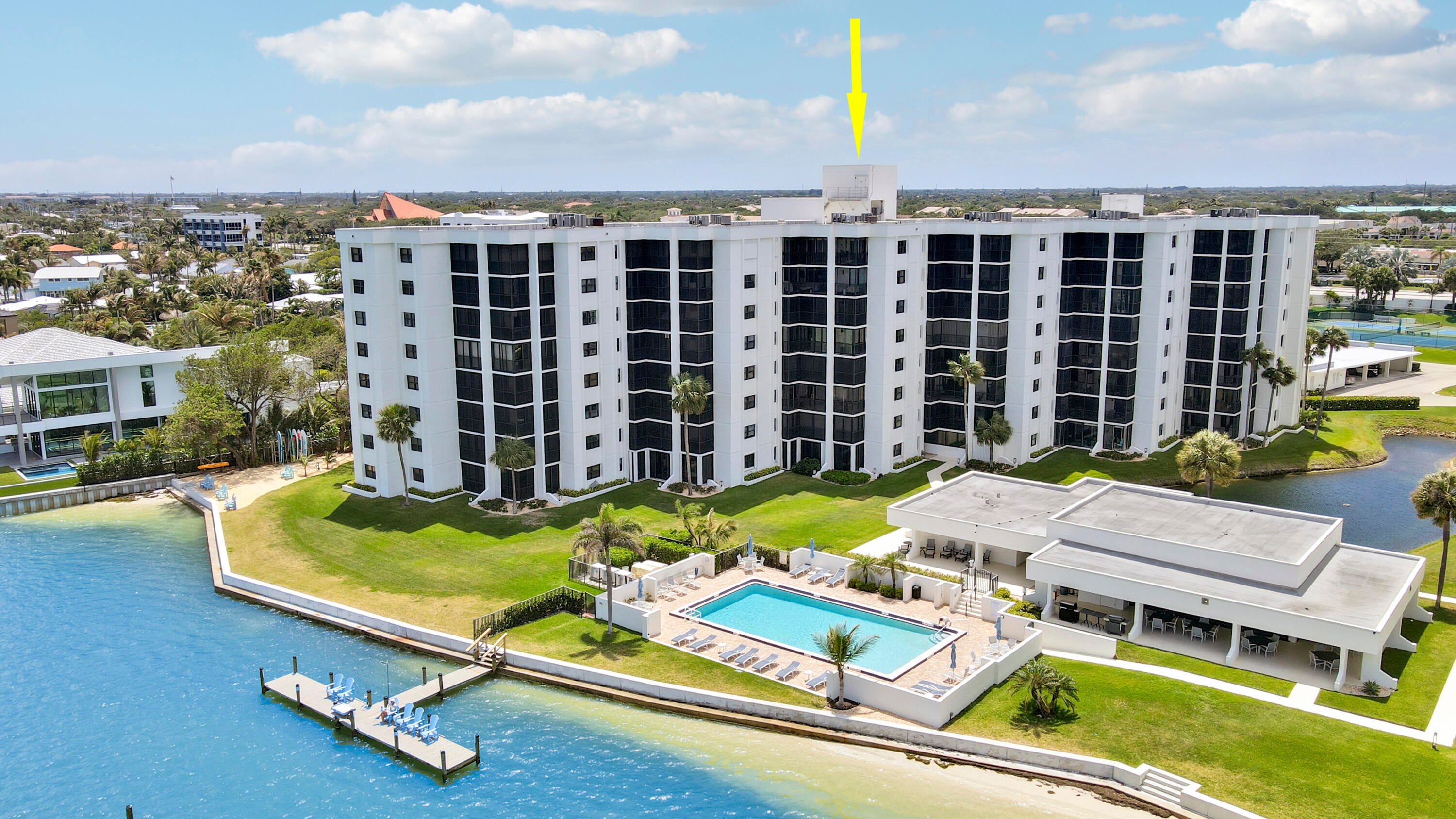 19800 Sandpointe Bay Drive S 208