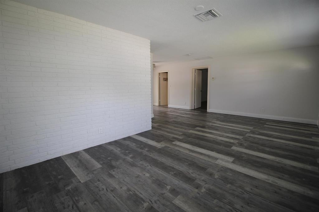 RIVER TERRACE - Residential Lease