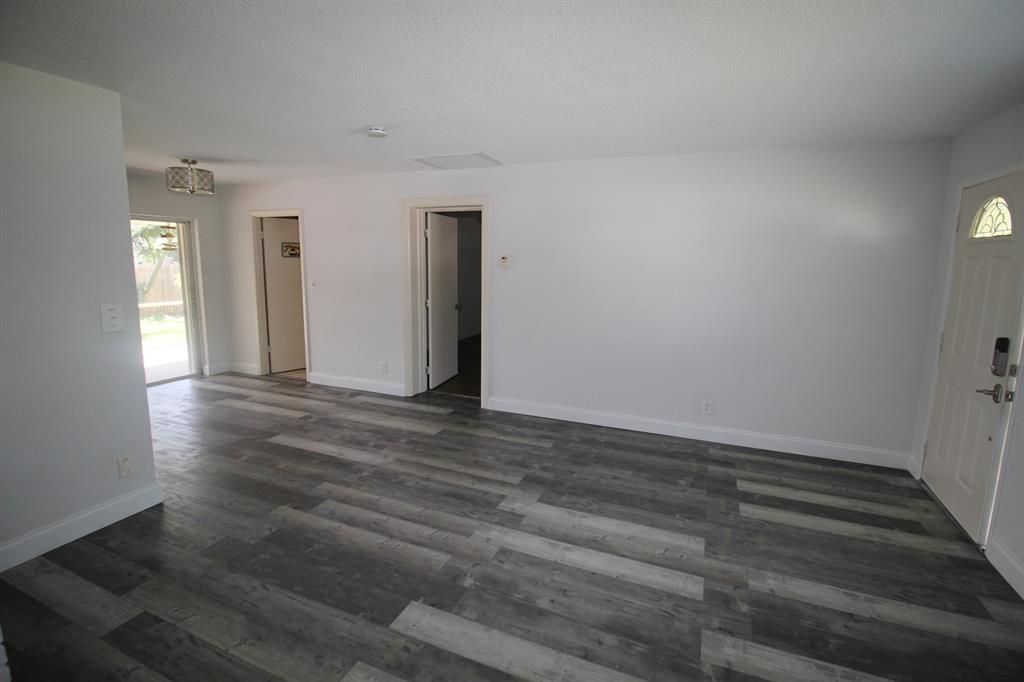 RIVER TERRACE - Residential Lease