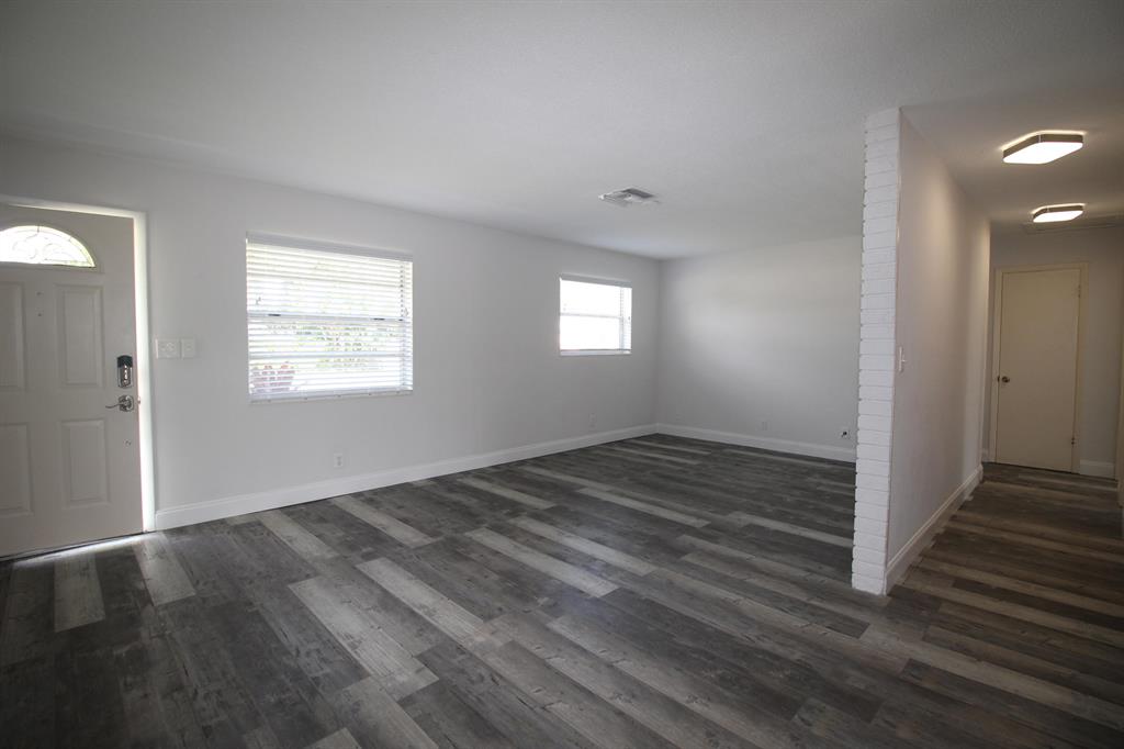 RIVER TERRACE - Residential Lease