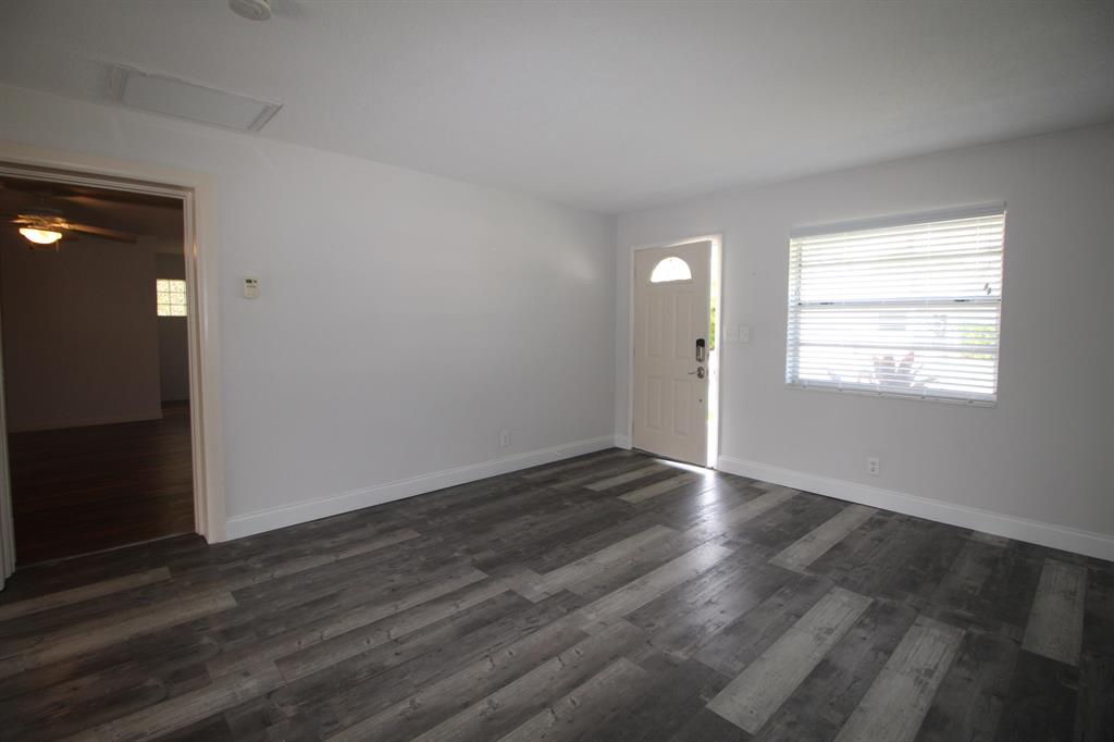 RIVER TERRACE - Residential Lease