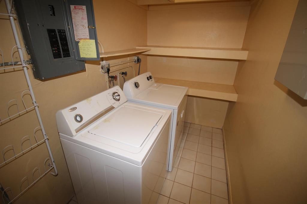 RIVER TERRACE - Residential Lease