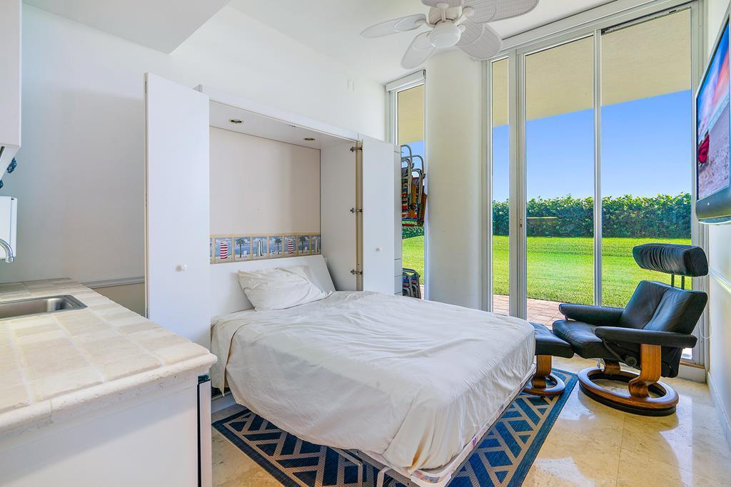 WATERFRONT - Residential