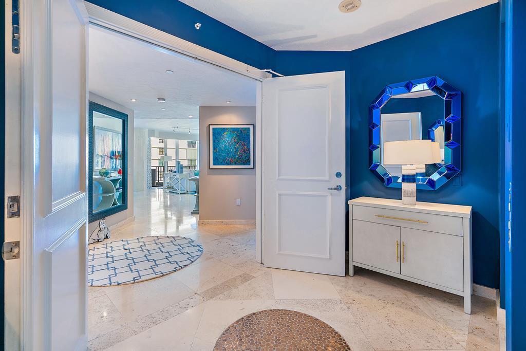 WATERFRONT - Residential