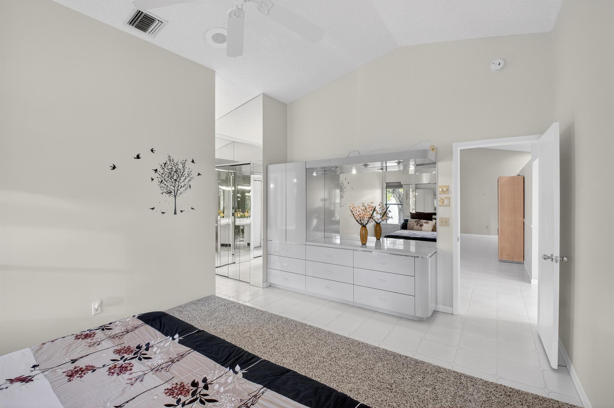 RAINBERRY BAY SEC 3 - Residential