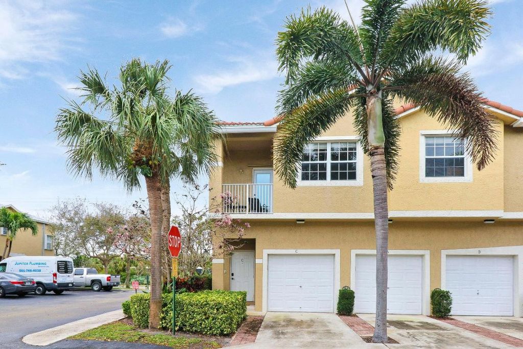 Photo of 101 Lighthouse Circle #C, Tequesta, FL 33469 (MLS # R10986669)