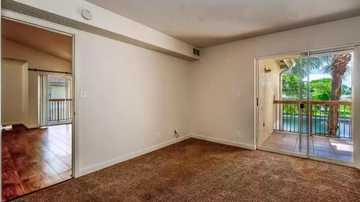 SOUTH PALM PLACE CONDO - Residential