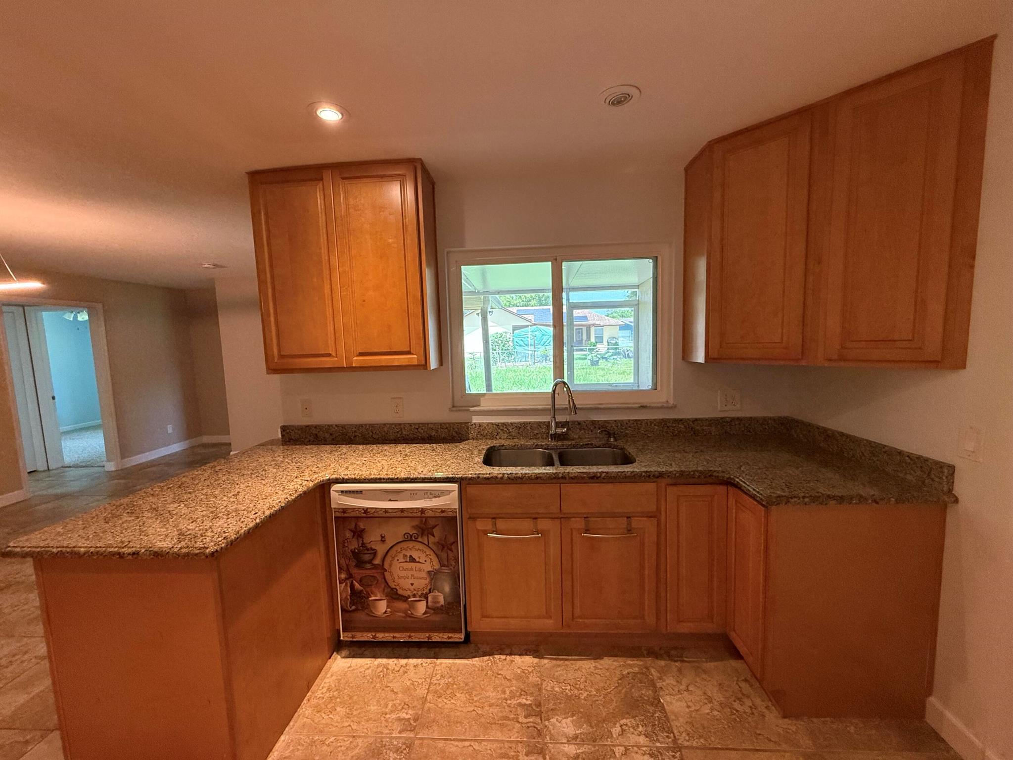 PORT ST LUCIE SECTION 3 - Residential Lease