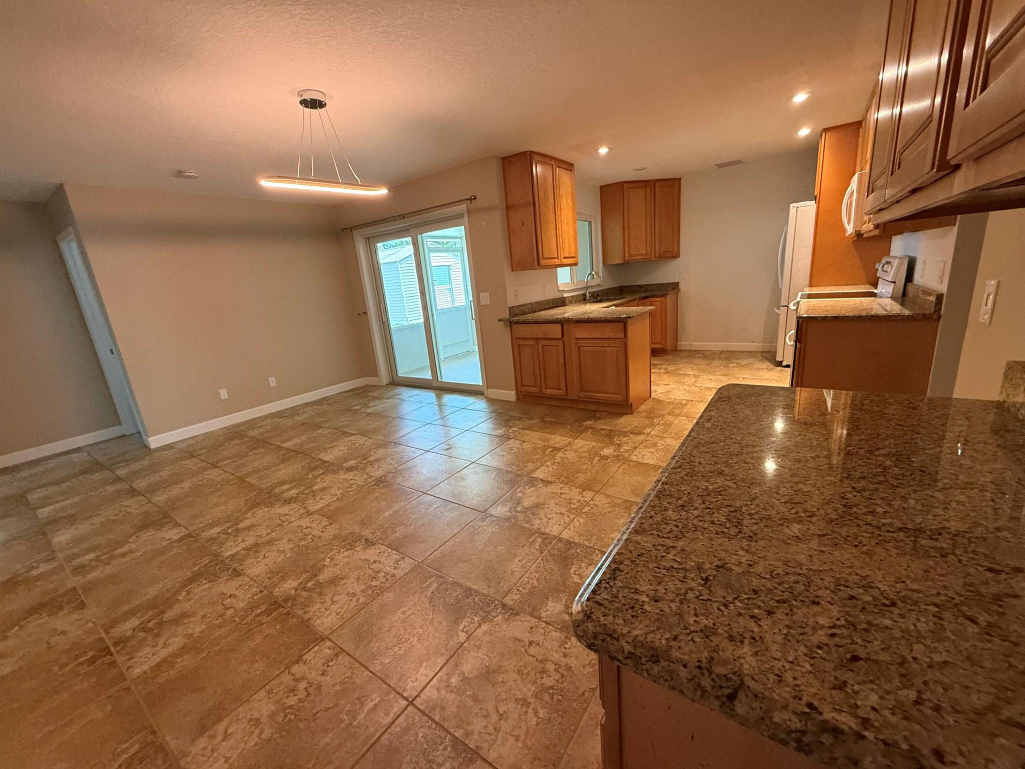 PORT ST LUCIE SECTION 3 - Residential Lease