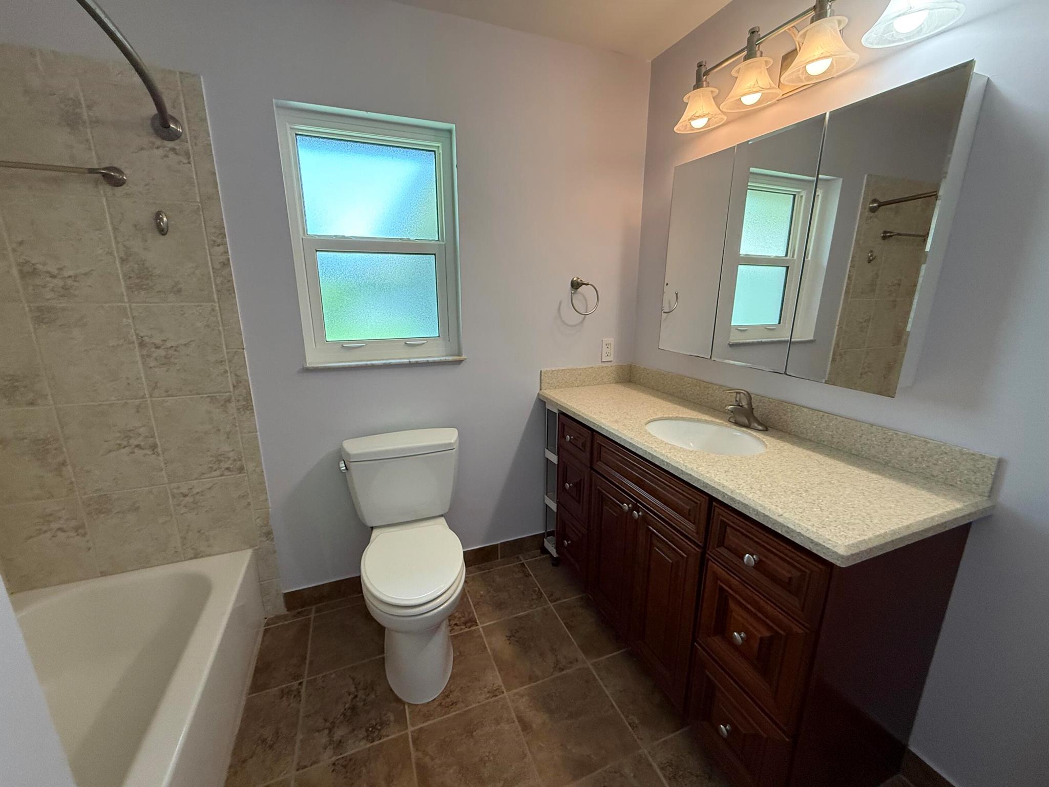 PORT ST LUCIE SECTION 3 - Residential Lease
