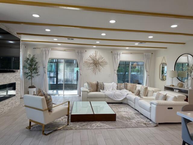 2300 SW Abalon Circle