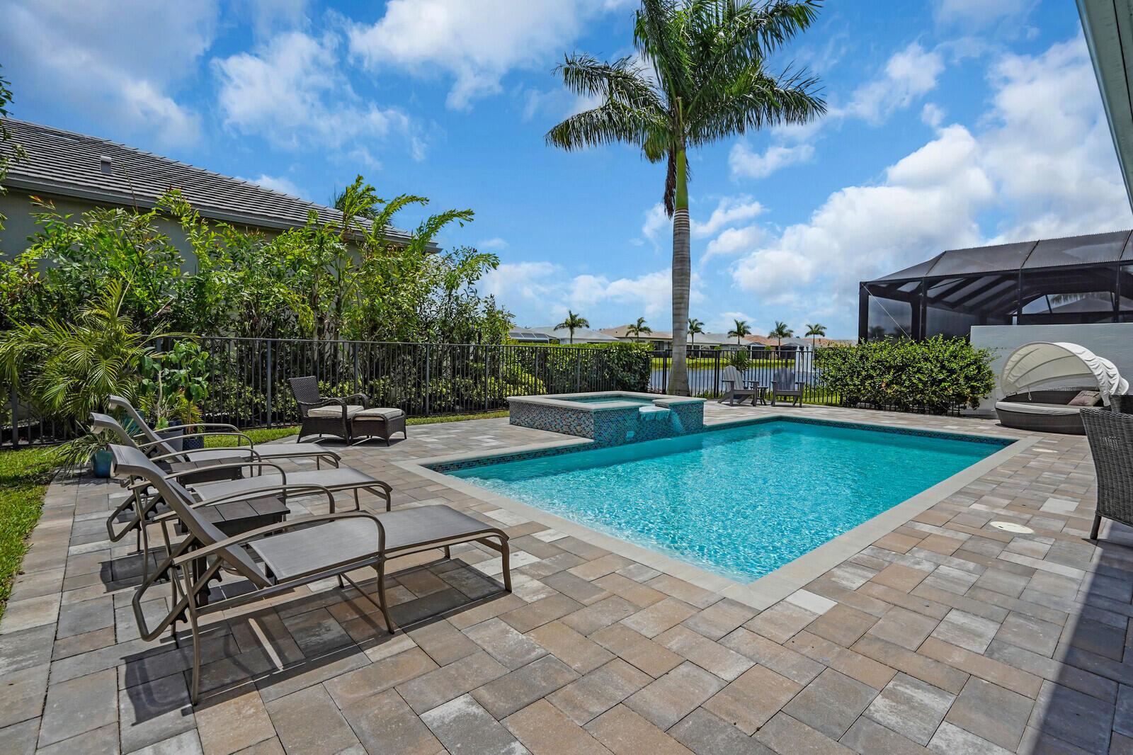 9780 Golden Dunes Lane, Boynton Beach, FL, 33473/$1,389,900 2 9780 Golden Dunes Lane