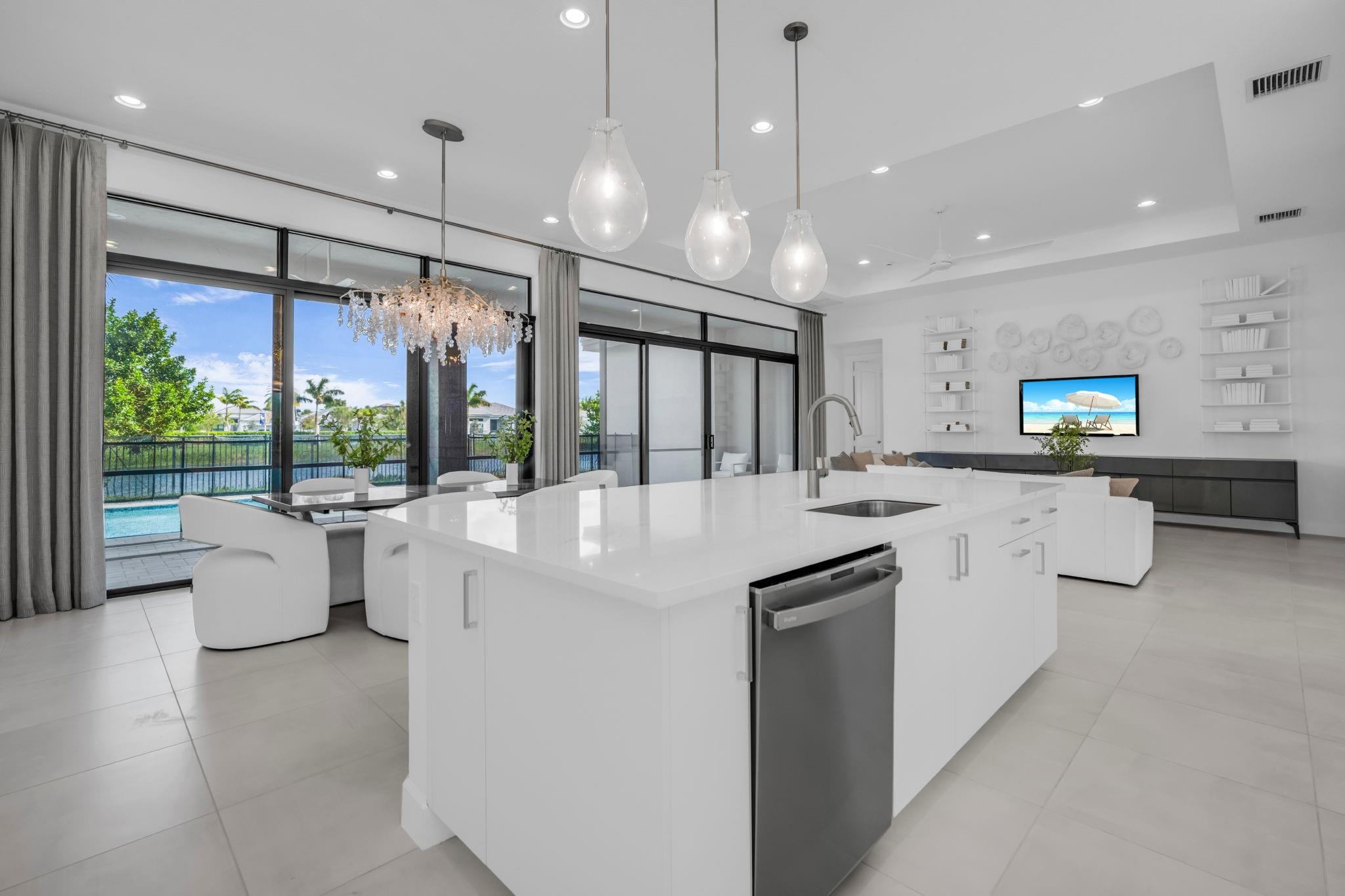 Valencia Grand - Residential Lease