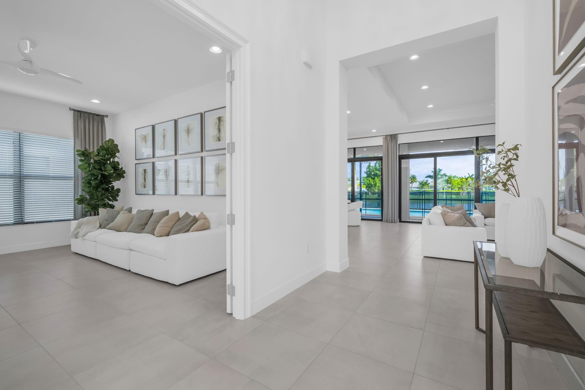 Valencia Grand - Residential Lease