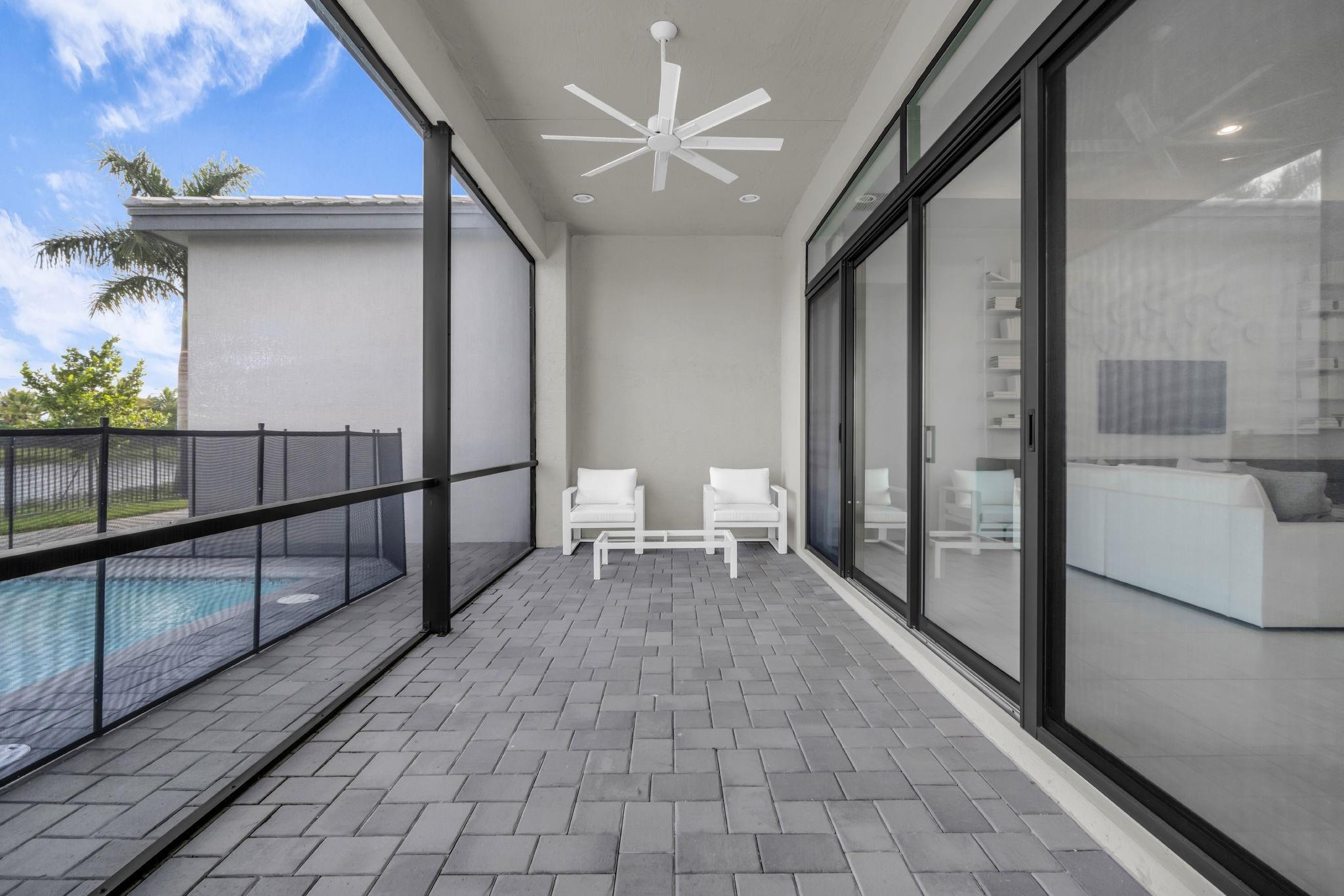 Valencia Grand - Residential Lease