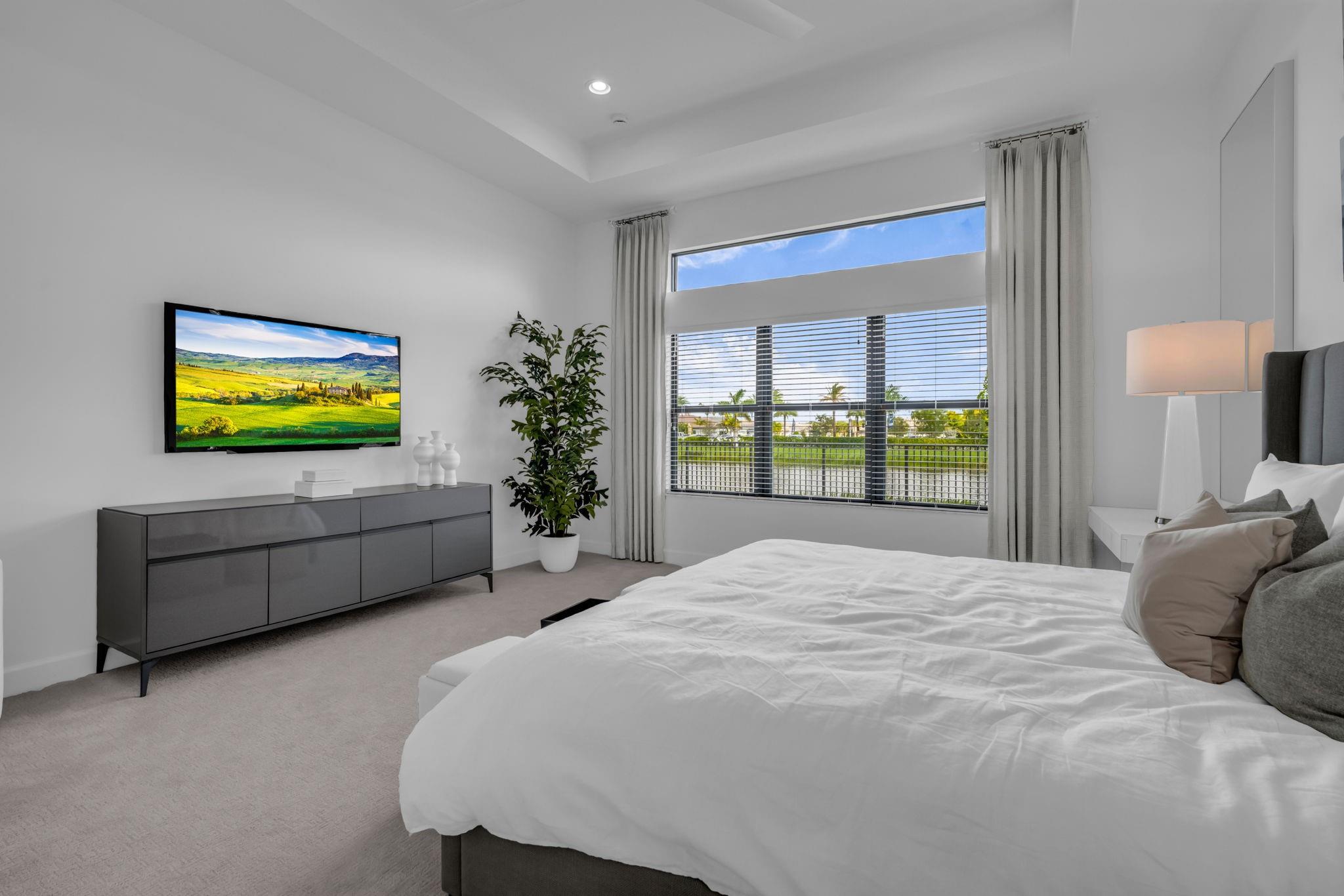 Valencia Grand - Residential Lease