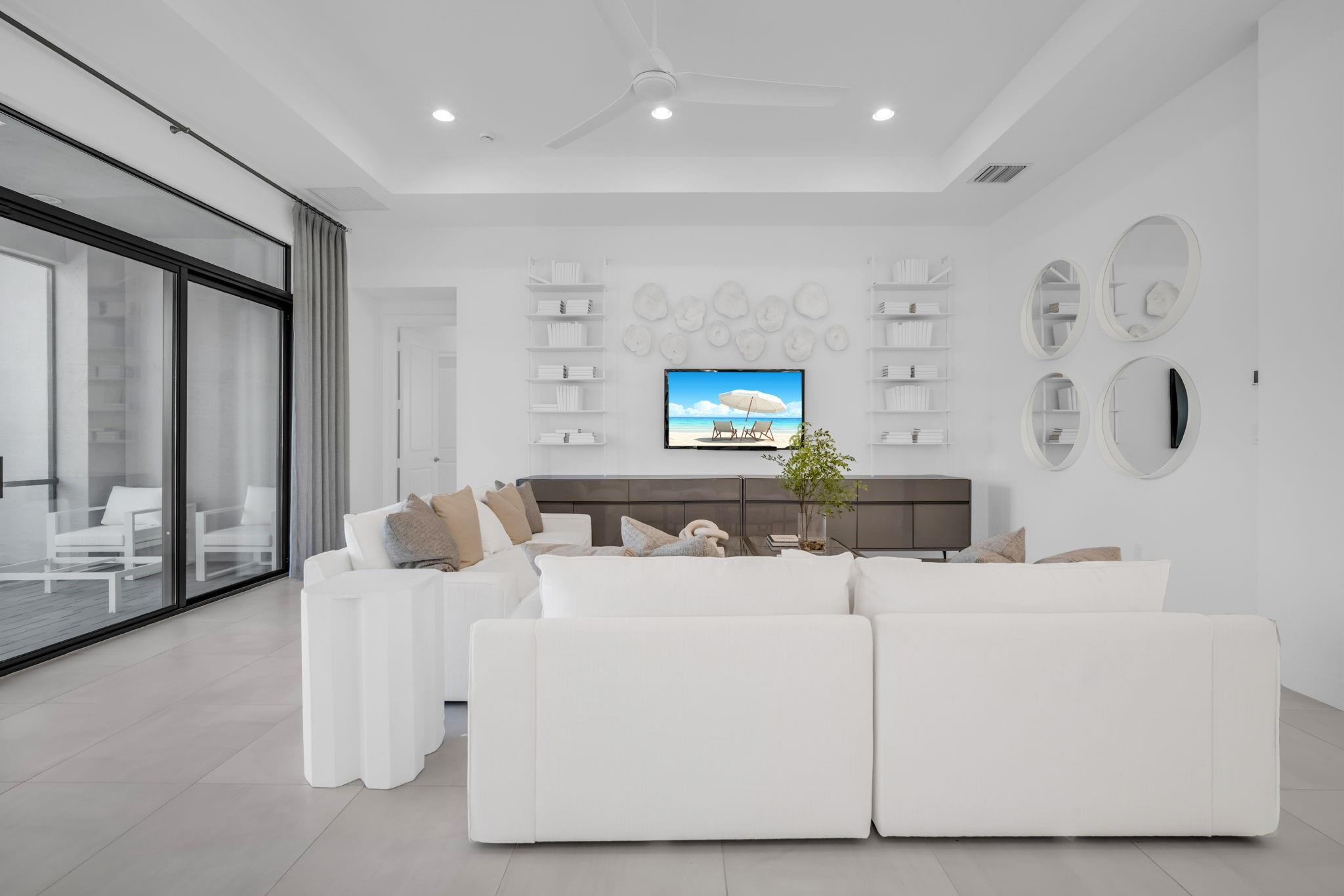 Valencia Grand - Residential Lease