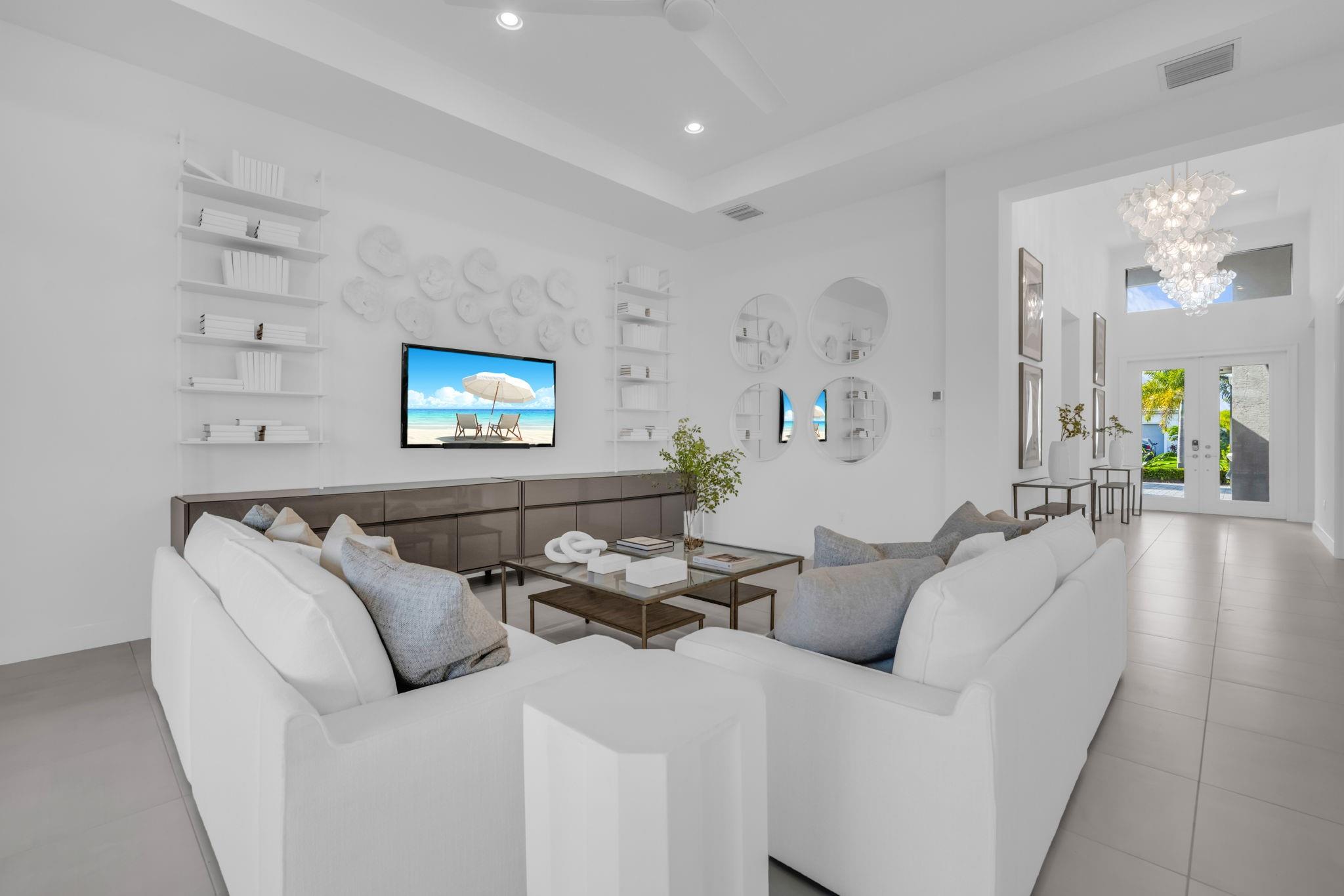 Valencia Grand - Residential Lease