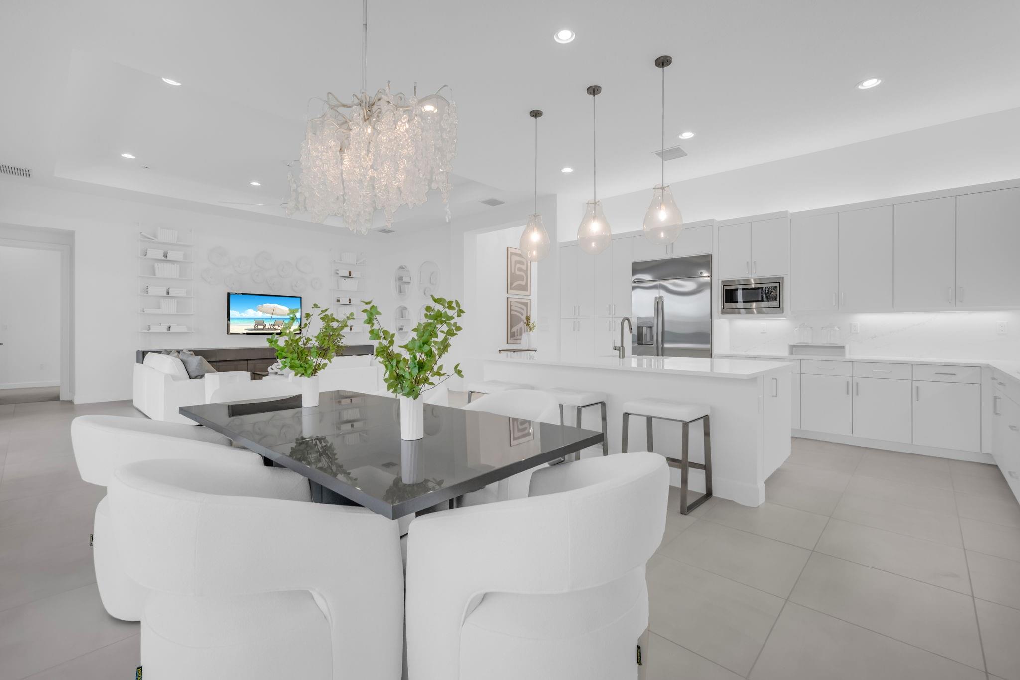 Valencia Grand - Residential Lease