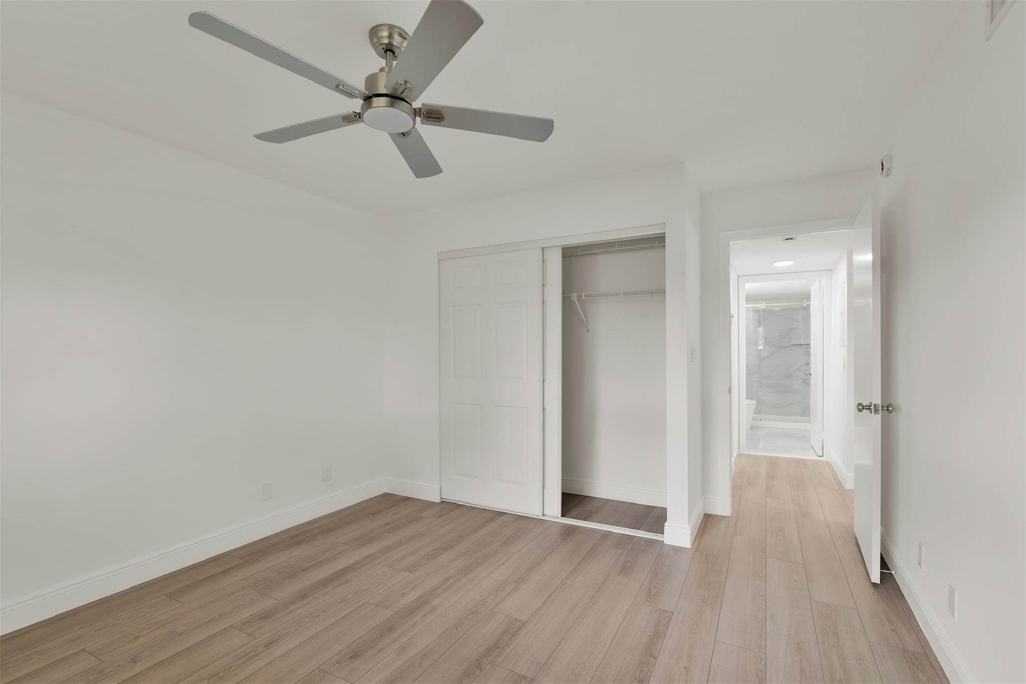 WATERSEDGE AT THE LAKES O - Residential