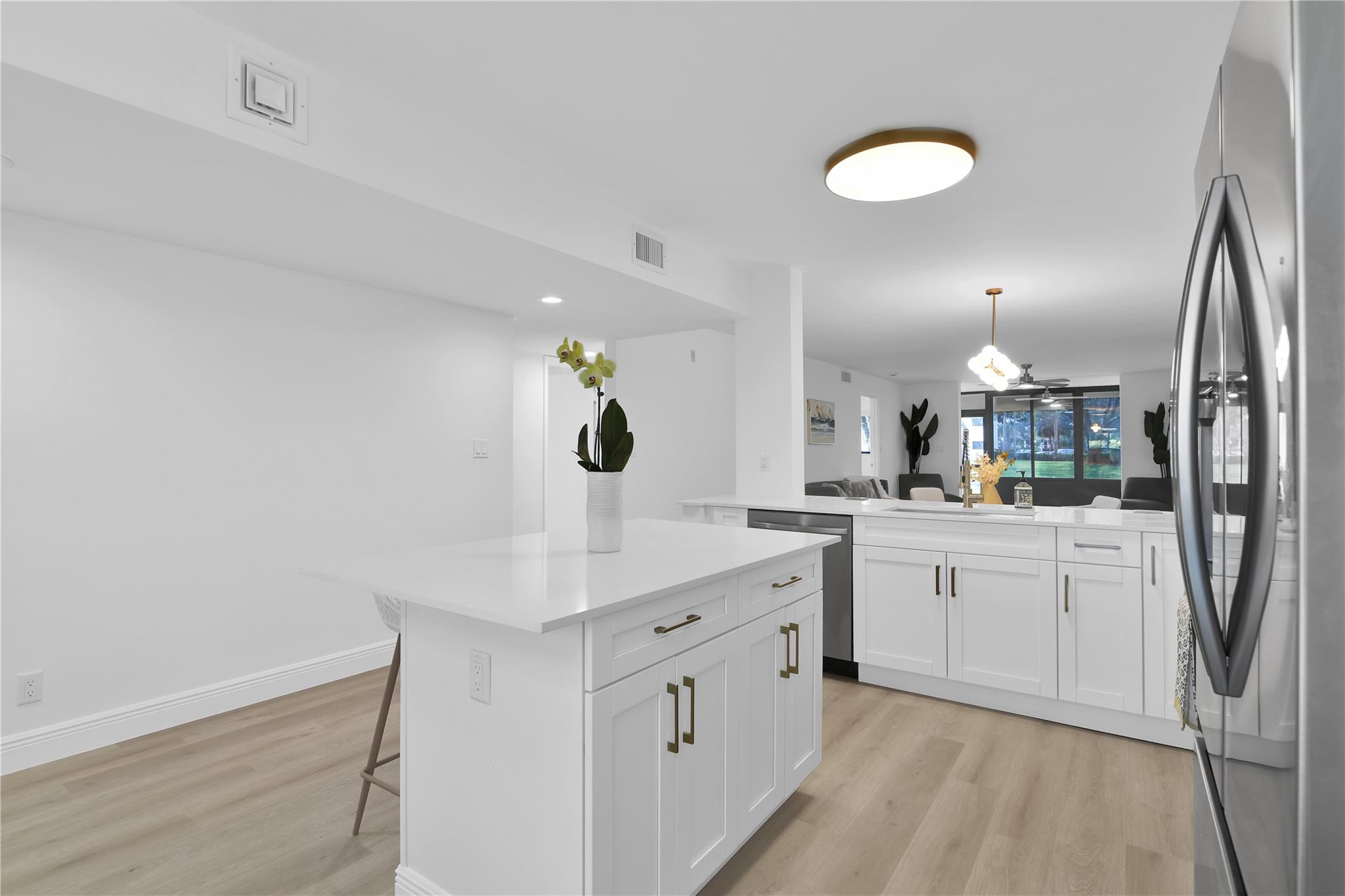 WATERSEDGE AT THE LAKES O - Residential