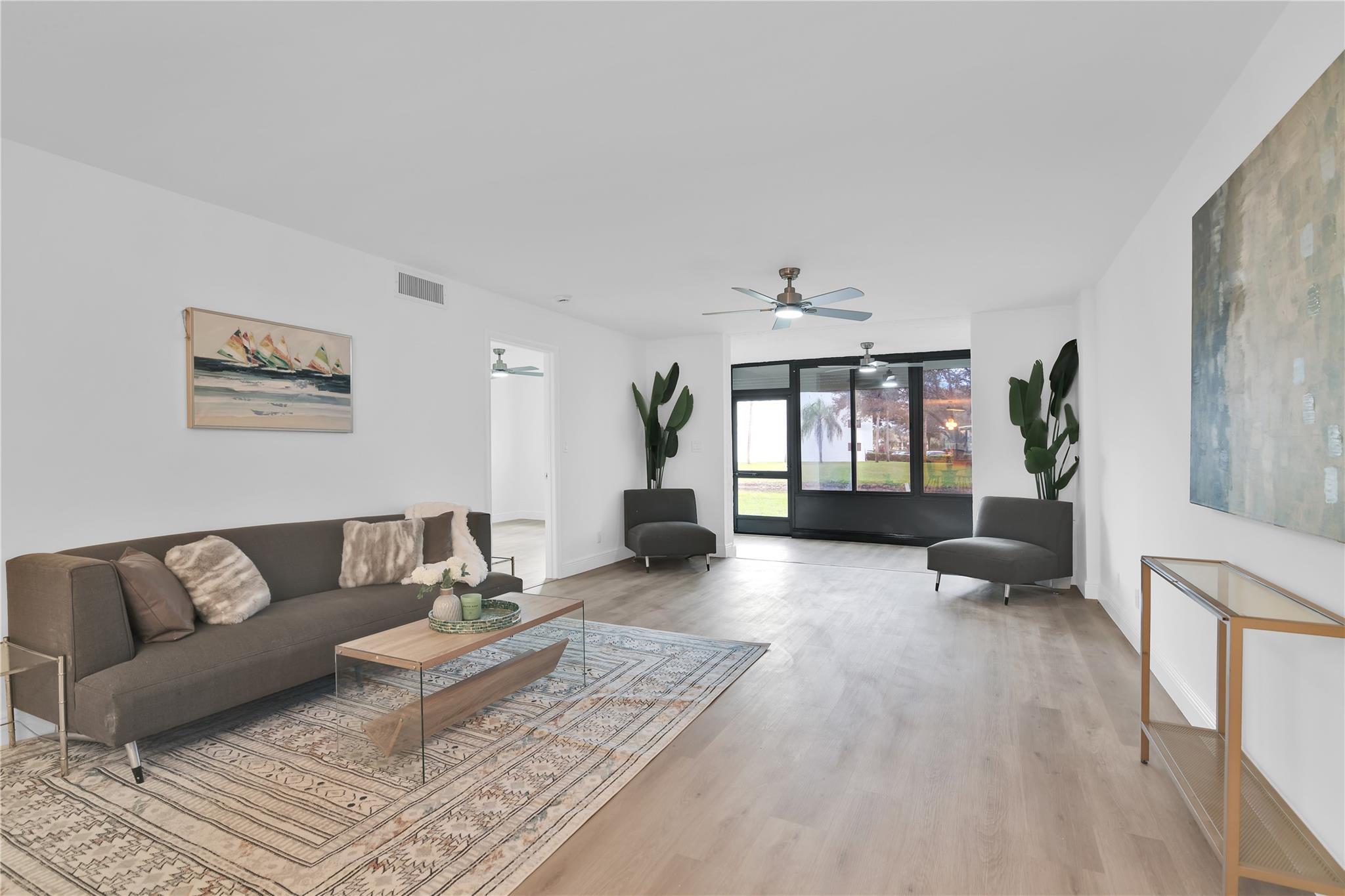 WATERSEDGE AT THE LAKES O - Residential