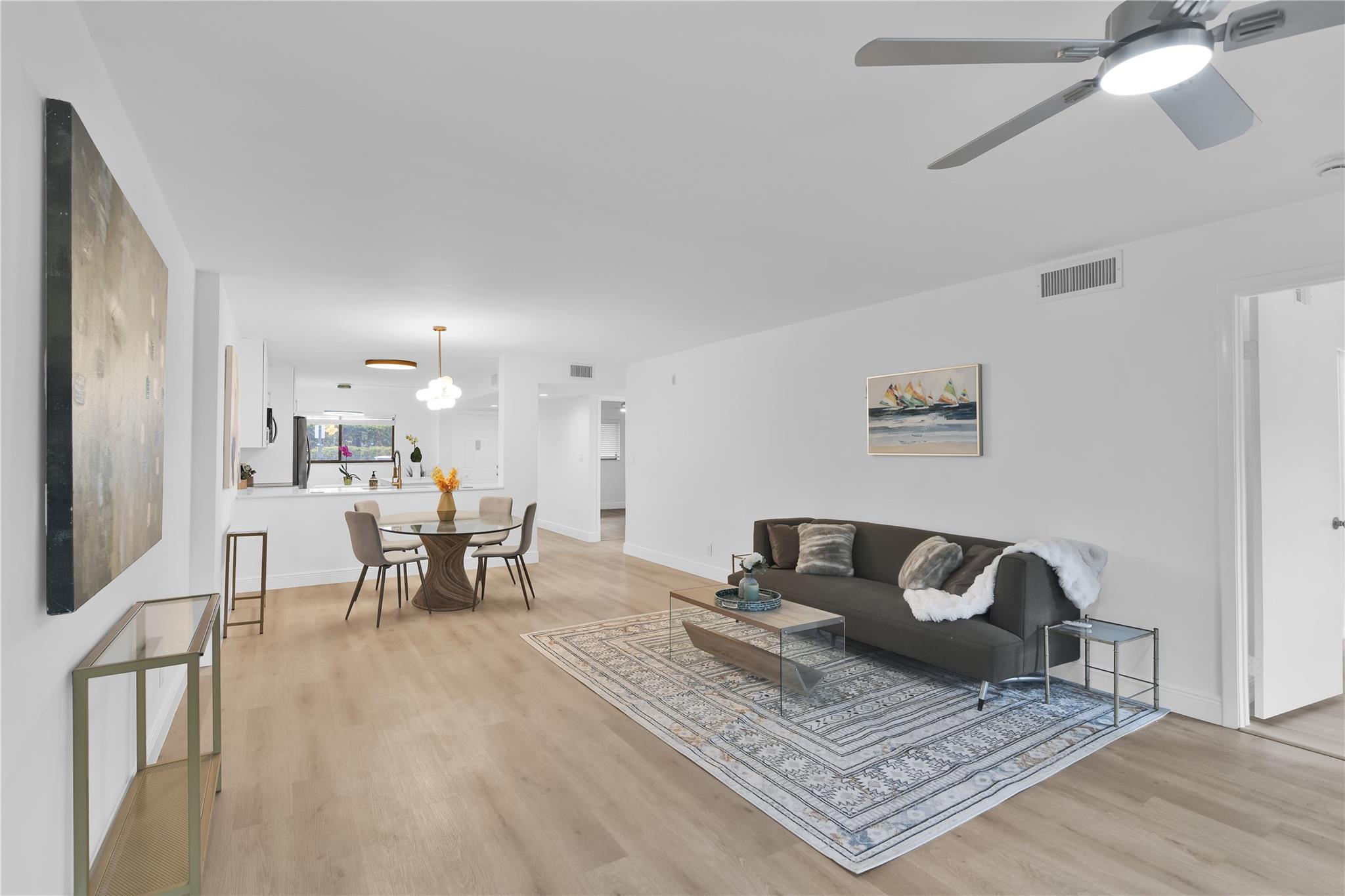 WATERSEDGE AT THE LAKES O - Residential