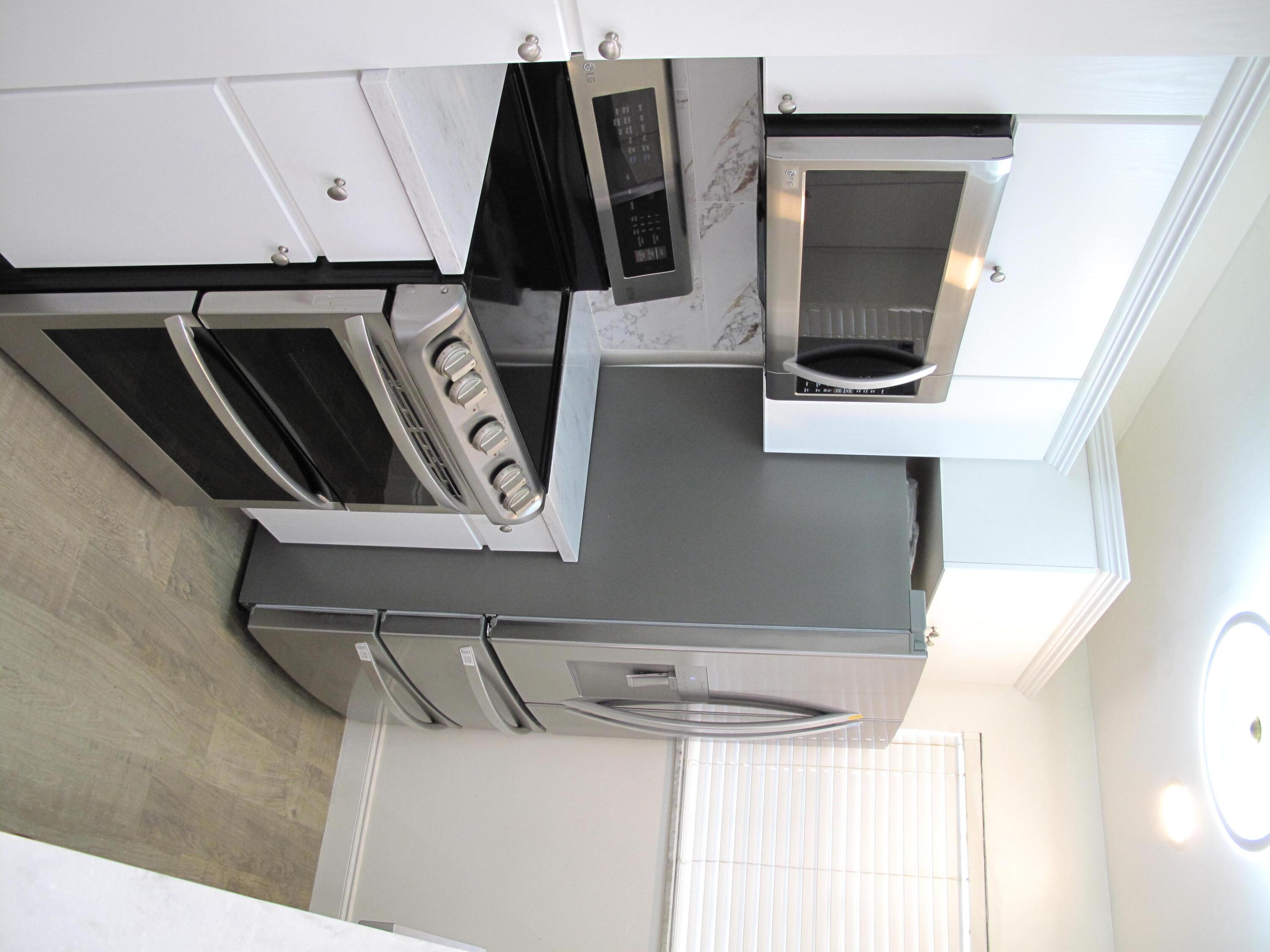 HIGH POINT OF DELRAY SEC 5 CONDO - Residential