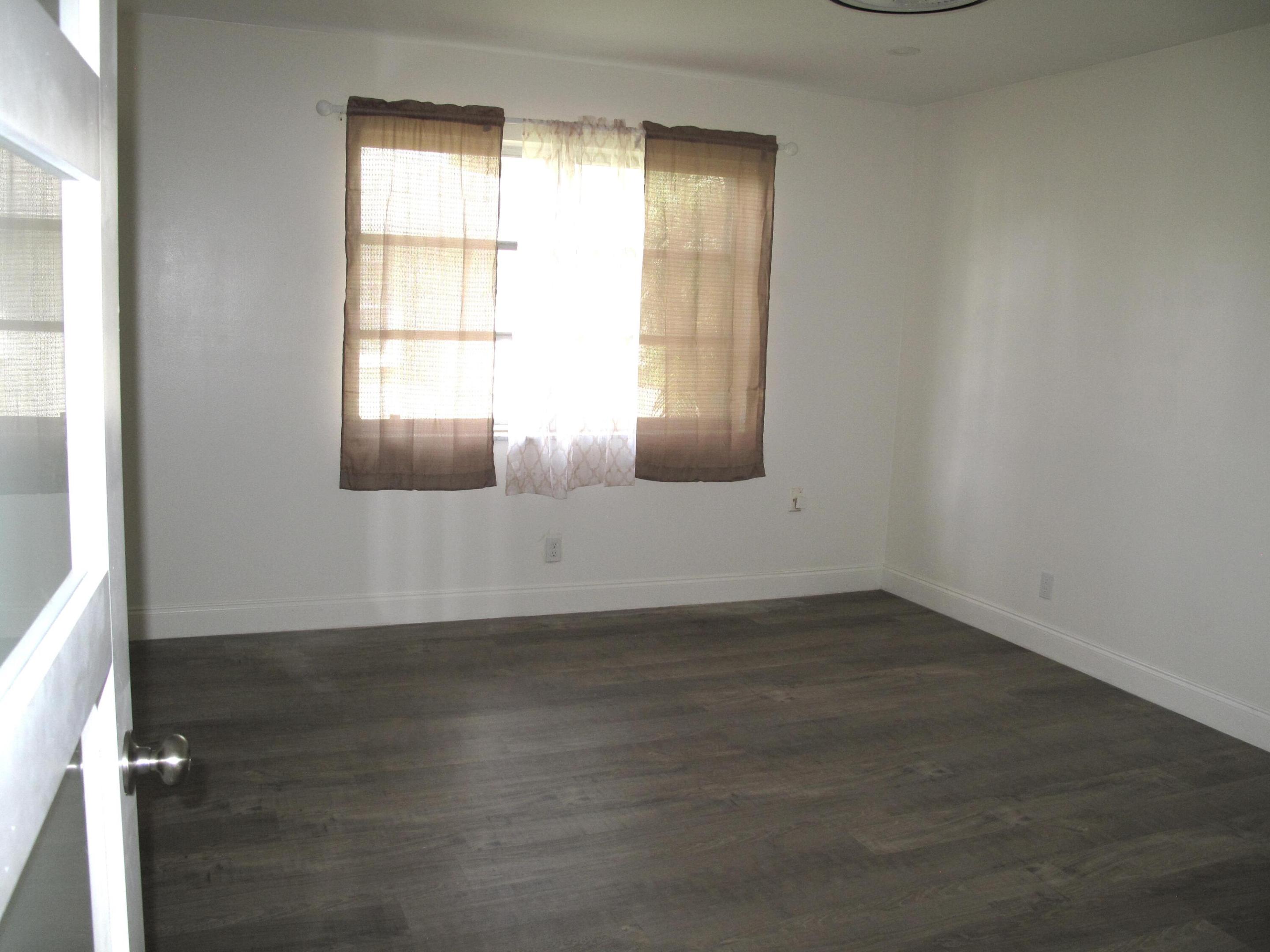 HIGH POINT OF DELRAY SEC 5 CONDO - Residential