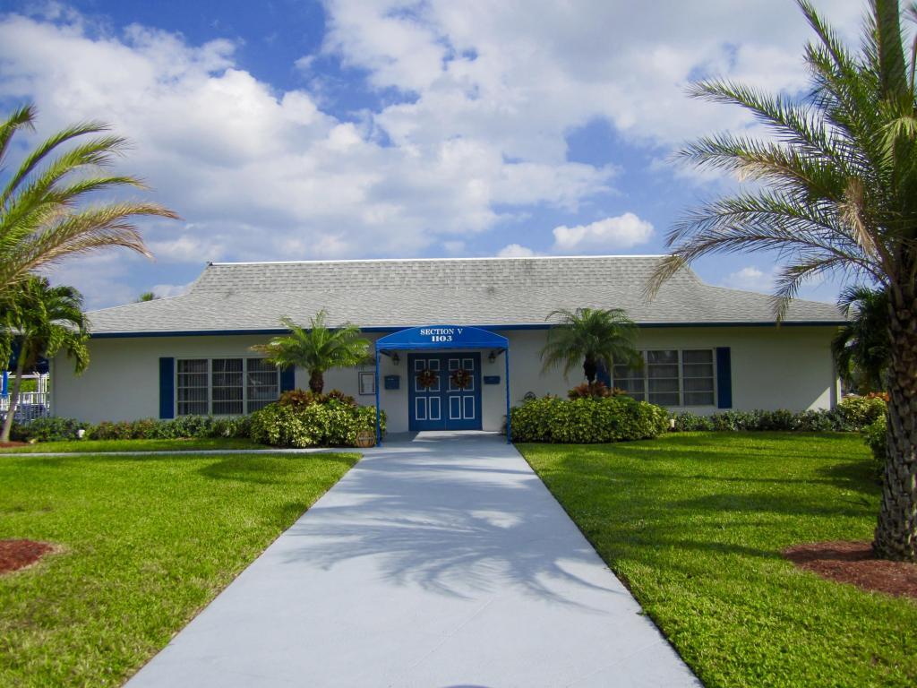 HIGH POINT OF DELRAY SEC 5 CONDO - Residential