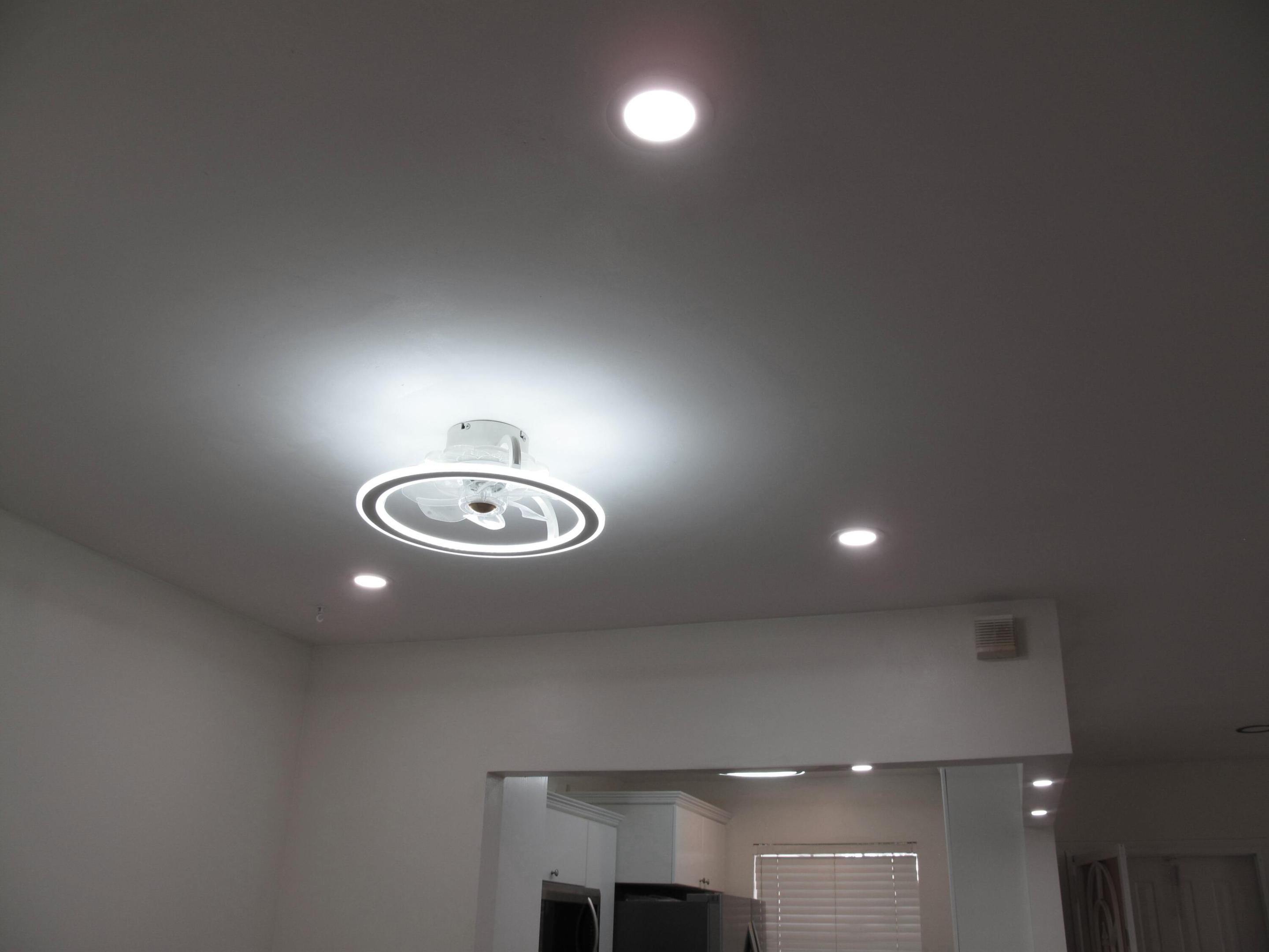 HIGH POINT OF DELRAY SEC 5 CONDO - Residential